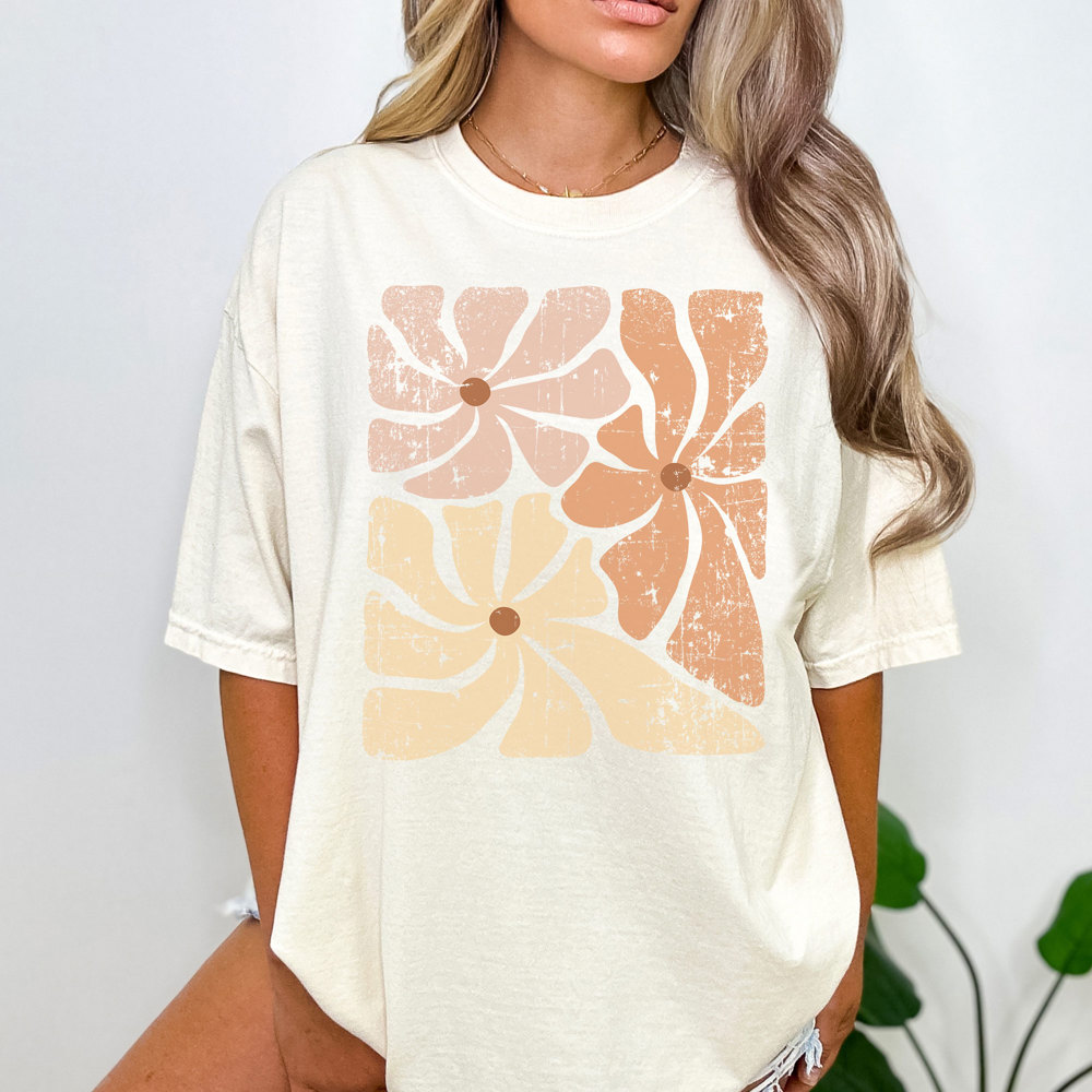 Grunge Flower Graphic Tee, Vintage Tee, Distressed Tee, Trendy Graphic Tee, Flower Shirt, Boho Flower, Boho Tee