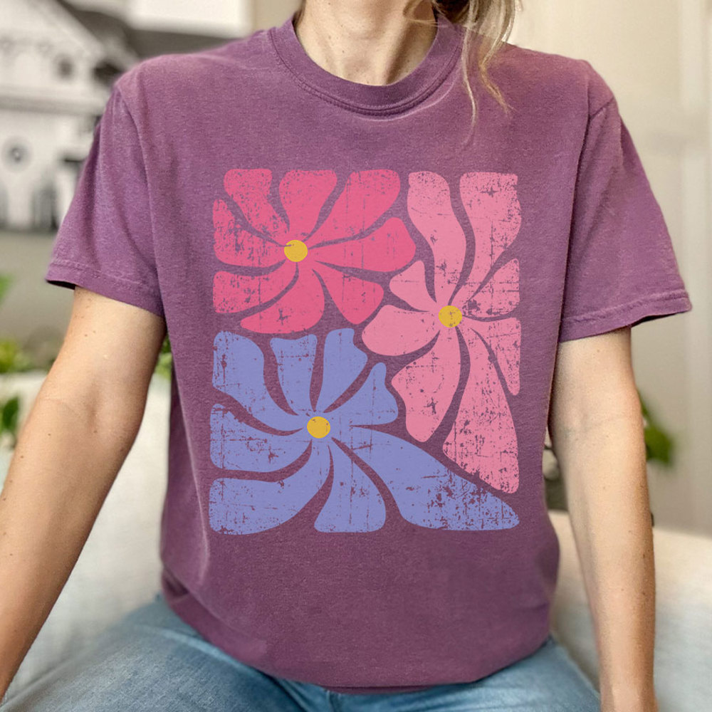 Pink Grunge Flower Boho Every Day Graphic Tee