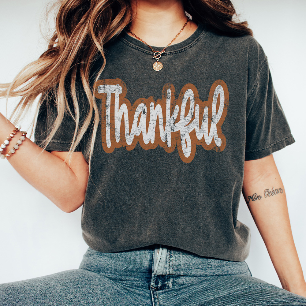 Thankful Distressed Graphic Tee, Cute Thanksgiving Tee, Thankful Tshirt, Thanksgiving Outfit, Comfort Colors