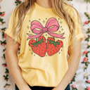 XXL Yellow Strawberry Mouse Graphic Tee, Theme Park Shirt, Boy Mouse Shirt, Family Vacation Tee