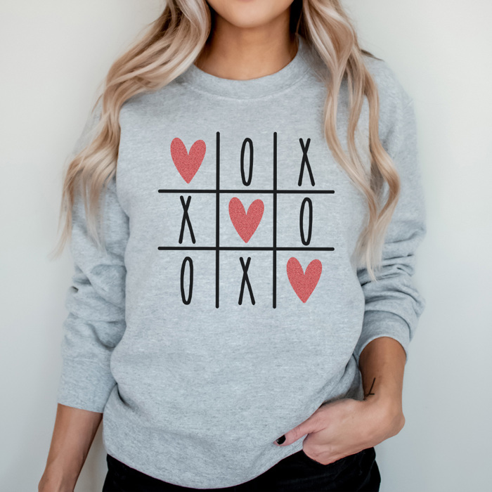 XOXO Tic Tac Toe Graphic Tee, Valentine Graphic Tee, XOXO Shirt, Cute Valentine's Day Tee, Glitter Heart Tee