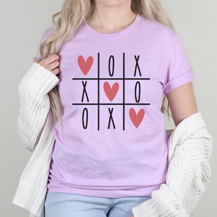 XOXO Tic Tac Toe Graphic Tee, Valentine Graphic Tee, XOXO Shirt, Cute Valentine's Day Tee, Glitter Heart Tee