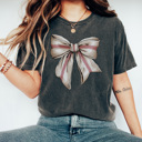  Coquette Baseball Bow Graphic Tee, Baseball Mom Shirt, Cute Baseball Shirt, Comfort Colors