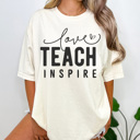  Boho Teacher Graphic Tee, Cute Teacher Shirt, Back to School, Teacher Flower, Comfort Colors