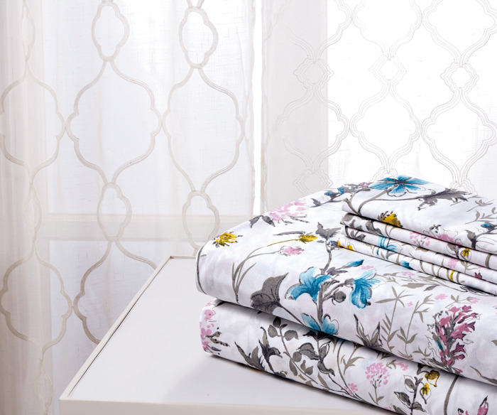 Bibb Home Egyptian Luxury 1800 Count Printed 4 Piece Sheet Set