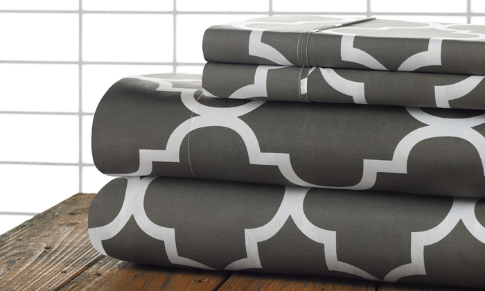 Bibb Home Egyptian Luxury 1800 Count Printed 4 Piece Sheet Set