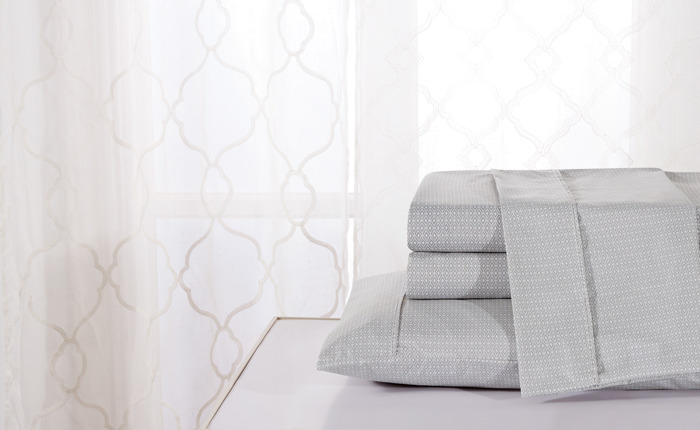 Bibb Home Egyptian Luxury 1800 Count Printed 4 Piece Sheet Set