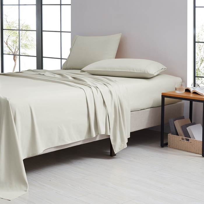 Bamboo 1800 Thread Count 4 Piece Luxury Solid Sheet Set