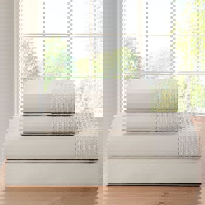 Kathy Ireland 4 Piece Waffle Hem Sheet Set