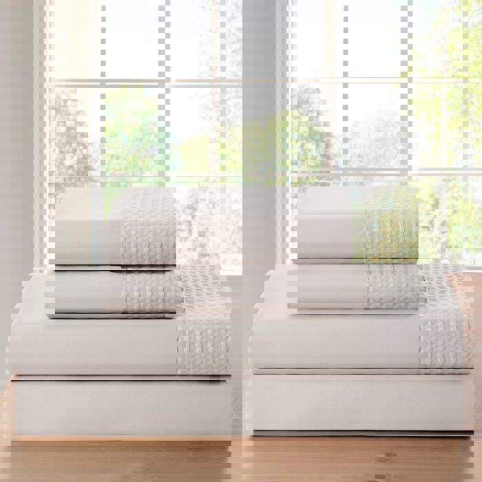 Kathy Ireland 4 Piece Waffle Hem Sheet Set