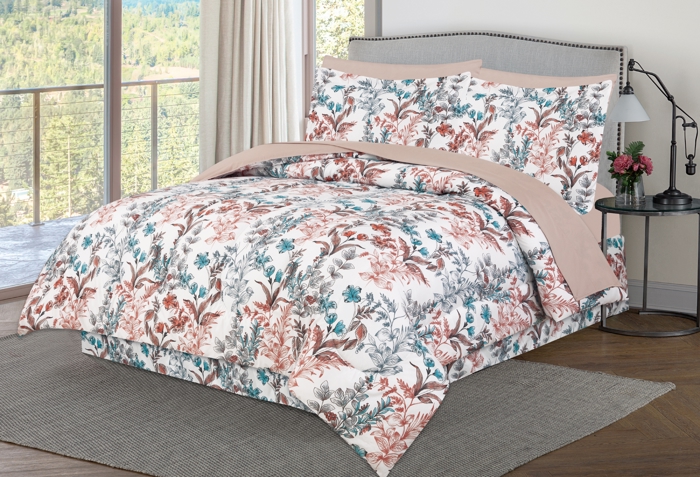 Dan River 8 Piece Reversible Bed in a bag comforter set