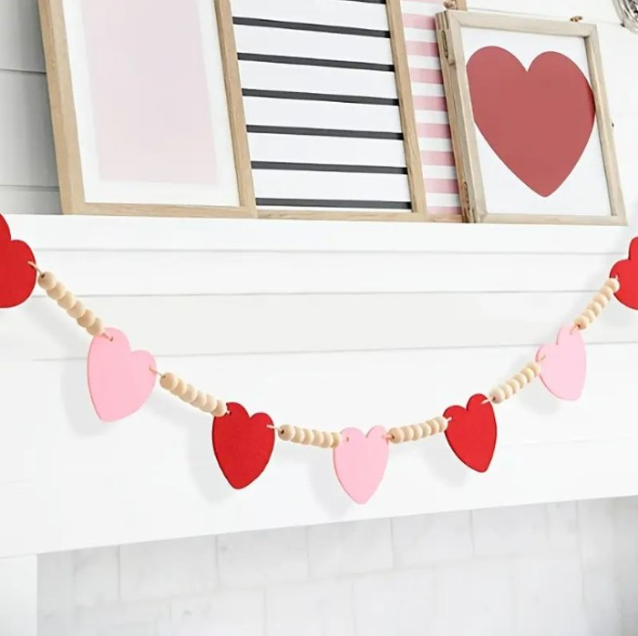 Sweethearts Red & Pink Heart Wooden Bead Garland Valentine's Day 