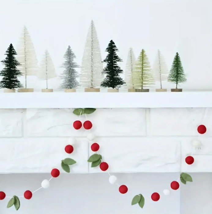 Holly Berry Christmas Garland