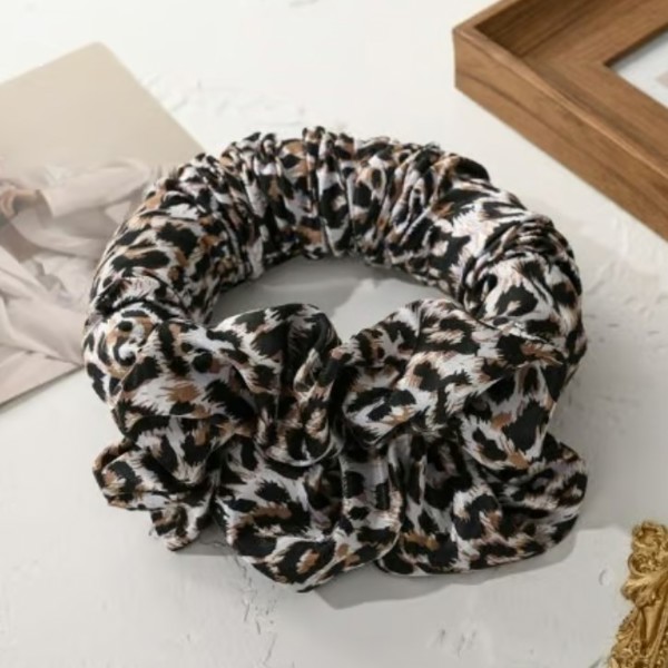 Heatless Overnight Curler Scrunchie