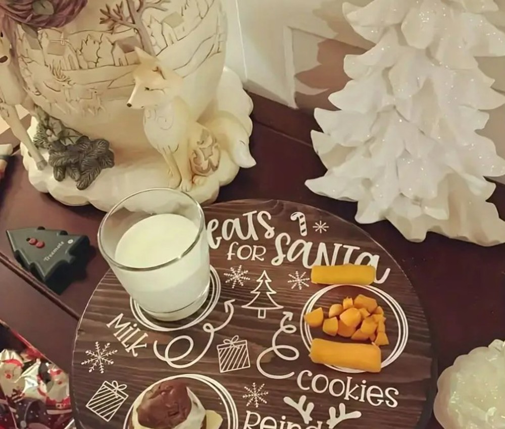 Santa & Reindeer Treat Tray