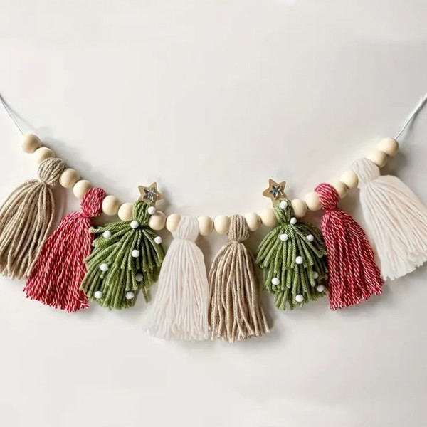 Christmas Tassel Garland 