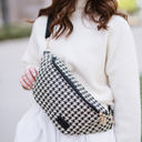  Avril Patterned Oversized Belt Bag