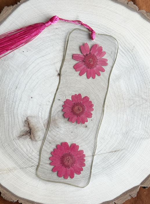Pressed Daisy Flower Bookmark