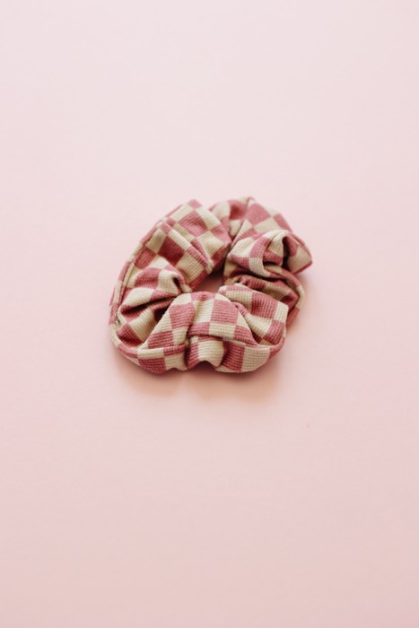 Checkered Scrunchie