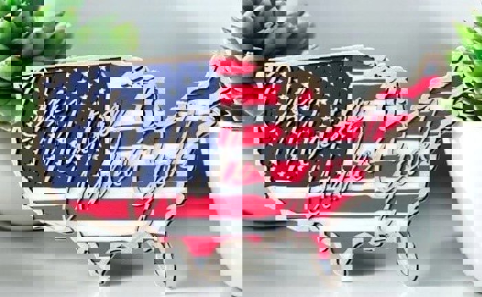 United States of America - 4th of July Decor - Choose from 3 design options - Perfect way to show your support for America