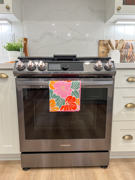 Reversible Waffle Knit Dish Towel "Freshly Cut"