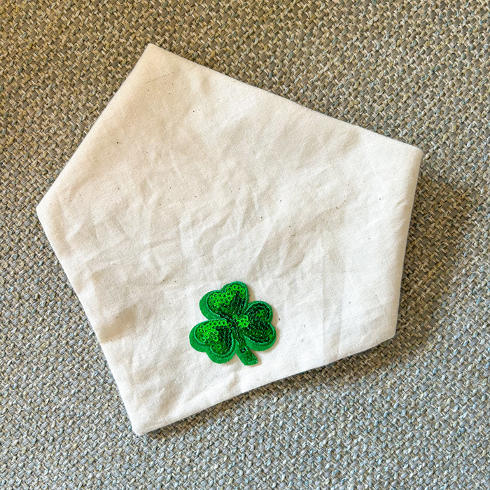 St. Paddy’s Bandanas for Your Dog 🍀  ✨ Luck Just Got Sparkly! 