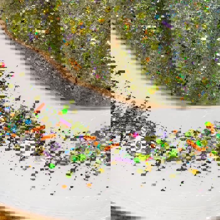 Witch’s Brew Glow-In-The-Dark Halloween Slime Kit