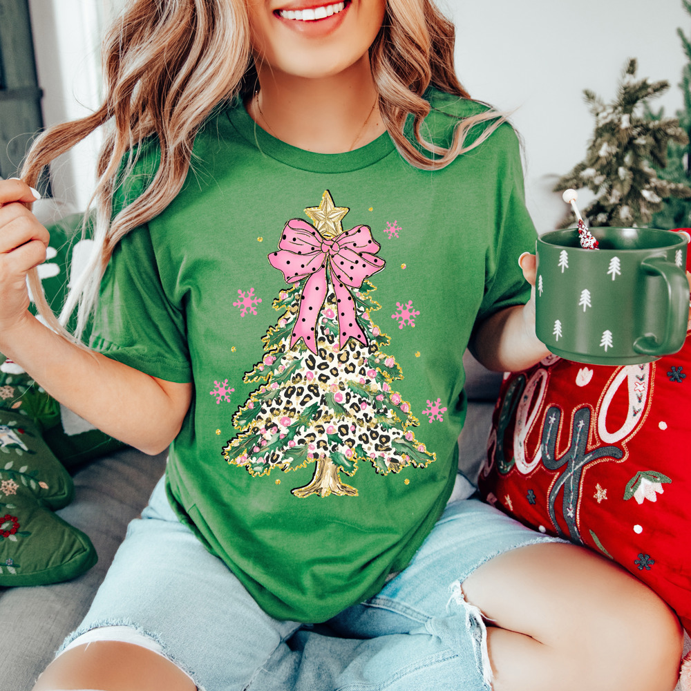 Graphic Tee, Tshirt, Christmas, Holiday, Bows, Trees, Leopard, Pink