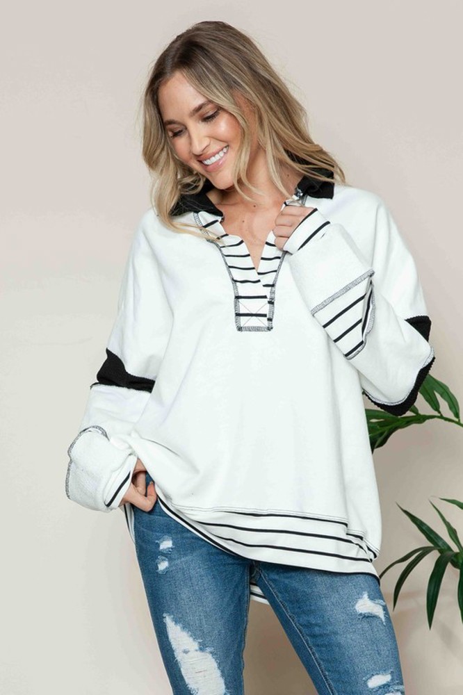 SOLID LOOSE FIT TOP WITH STRIPE CONTRAST