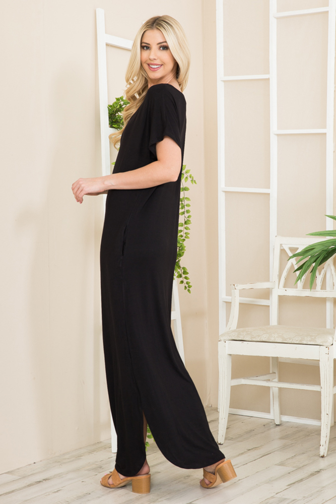 SHORT SLEEVE MAXI DRESS WITH SIDE SLIT AND POCKETS