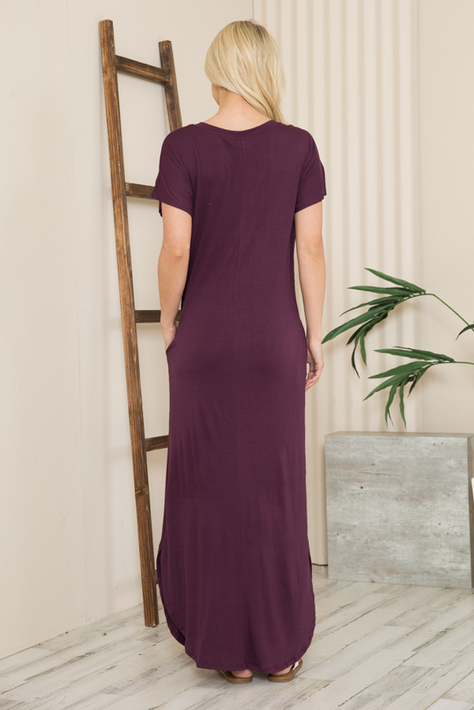 SHORT SLEEVE MAXI DRESS WITH SIDE SLIT AND POCKETS