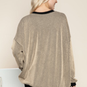 L-XL SAND OVERSIZED TWO COLOR WAVE RIB SWEATSHIRT