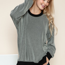L-XL LIGHT GREY TWO COLOR WAVE RIB SWEATSHIRT WITH SIDE SLIT