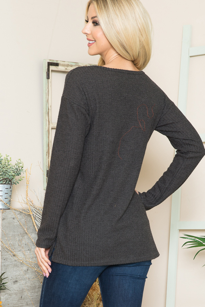 BASIC KNIT V-NECK LONG SLEEVE TOP