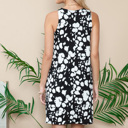 Large BLACK CASUAL CREW NECK SLEEVELESS DRESS WITH POCKETS