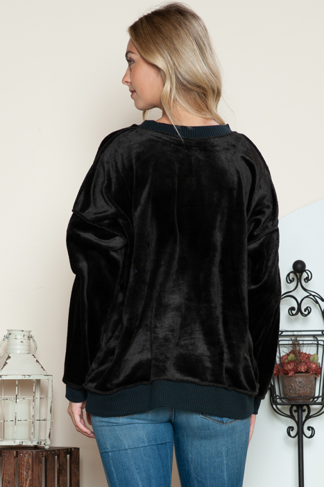 OVERSIZED PLUSH SWEATSHIRT