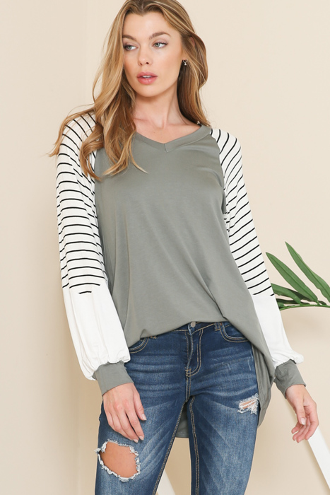 V-NECK BASEBALL TUNIC WITH STRIPE SLEEVES