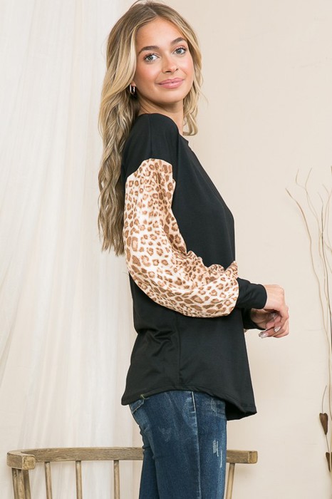 SOLID TUNIC TOP WITH ANIMAL SLEEVES