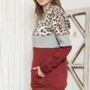 Small BURGUNDY ANIMAL COLOR BLOCK TUNIC HOODIE TOP