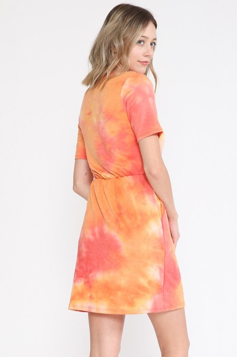 TIE DYE SHORT SLEEVE WAIST TIED DRESS WITH POCKETS