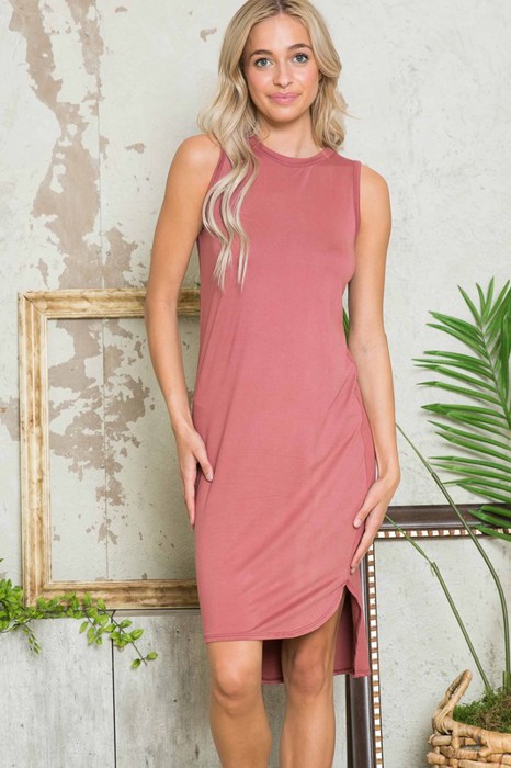 SLEEVELESS HI-LOW DRESS