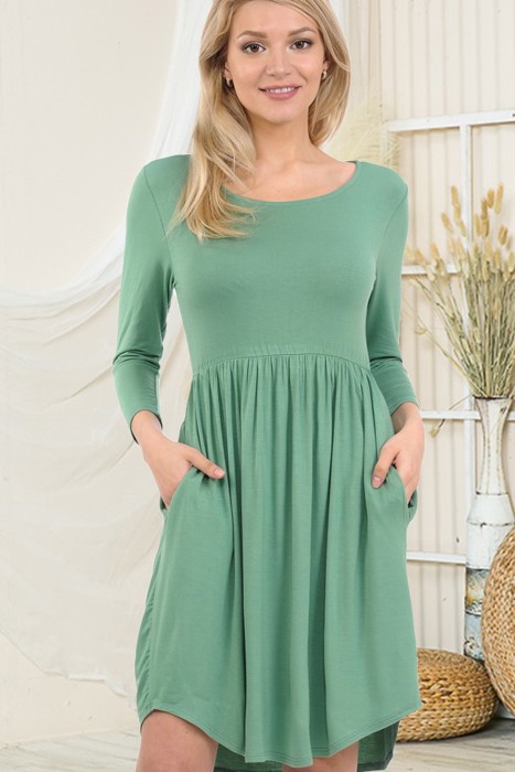 SOLID 3/4 SLEEVE DRESS WITH POCKETS