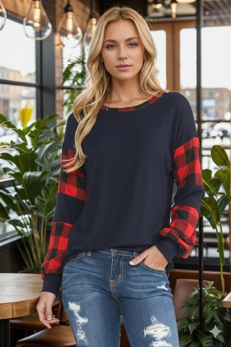 ROUNDED BOTTOM TOP WITH PLAID SLEEVES