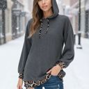  SOLID HOODIE WITH ANIMAL CONTRAST