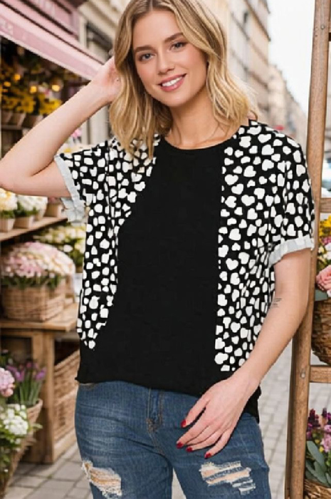 HEART COLOR BLOCK SHORT SLEEVE TOP
