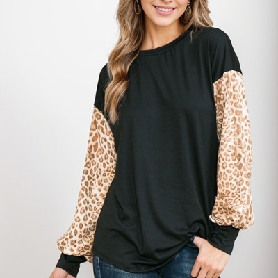 SOLID TUNIC TOP WITH ANIMAL SLEEVES
