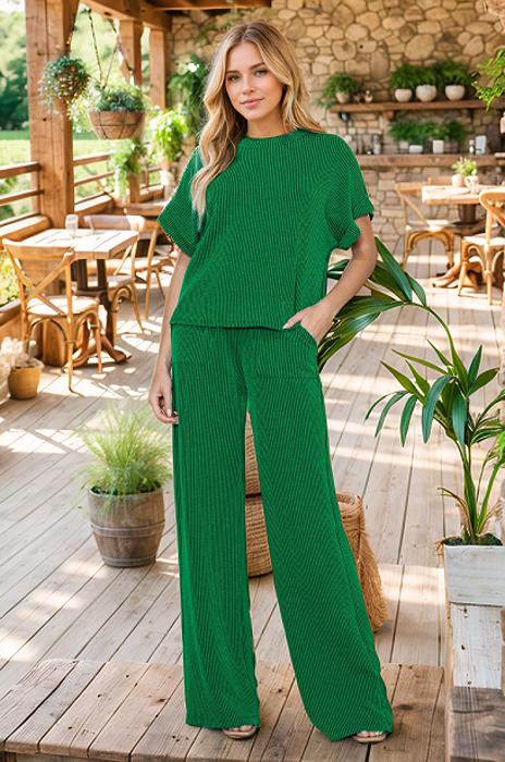 WAVERIB SHORT SLEEVE TOP AND PANTS SET