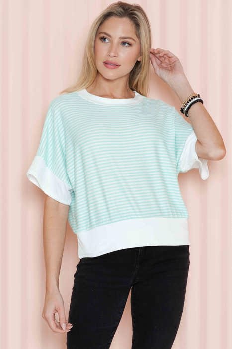 STRIPE HALF SLEEVE CROP TOP