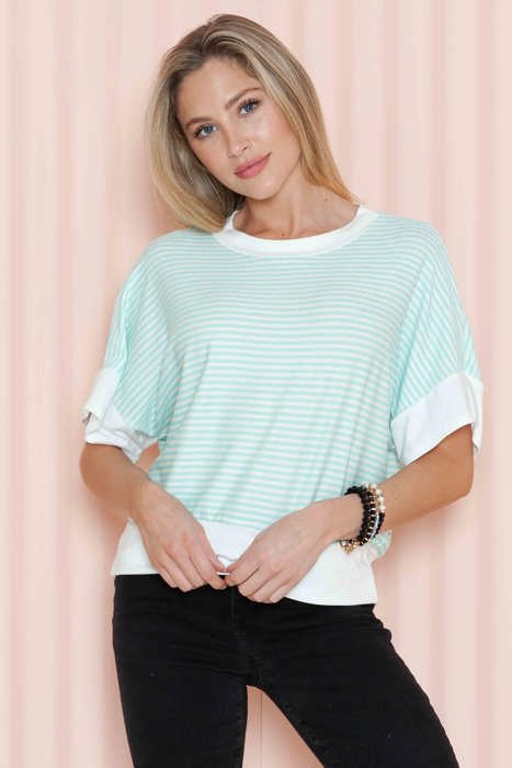 STRIPE HALF SLEEVE CROP TOP