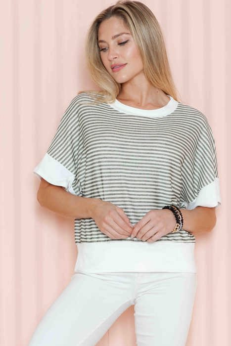 STRIPE HALF SLEEVE CROP TOP